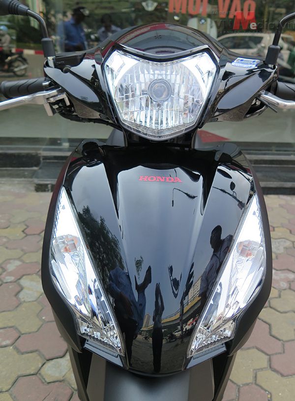 Ốp sườn Vision vs 110 2015 2016 2017 2018 2019 ( Có bán lẻ từng bên ) màu đen bóng AA