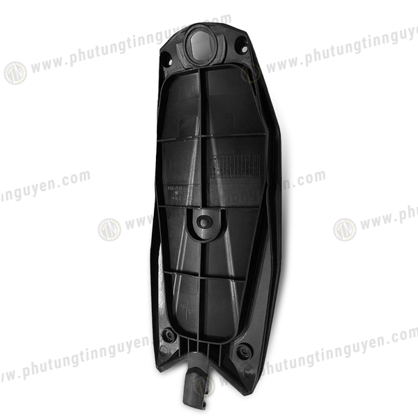  Nắp cốp dưới Satria, Raider Fi hàng chính hãng Suzuki 