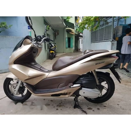 Nẹp lườn ốp sàn PCX 125 ĐỜI ĐẦU 2011 2012 2013 ( CÓ BÁN LẺ TỪNG BÊN ) đồng lợt Thái Lan  AA