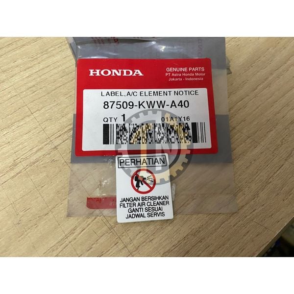  Tem thông số nắp thùng xăng 