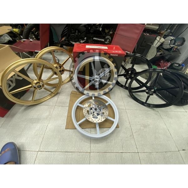  Mâm X1R 6 cây Exciter 150 bản 1.6-1.6 có 3 màu - tặng đĩa trước 