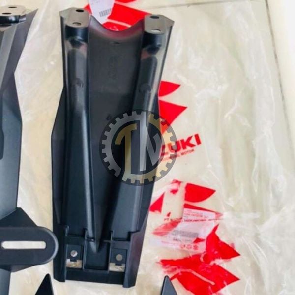  Dè biển số Satria Fi hàng chính hãng - Dè vừa 