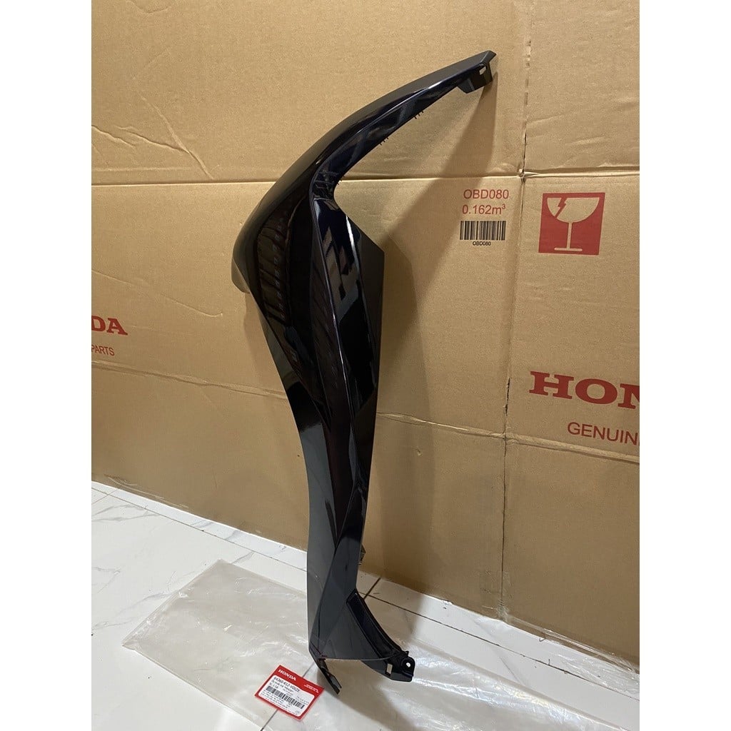  Cánh bửng trước lead 125 2021 2022 2023 2024 2024 2 val 4 val van đen bóng ( bán lẻ từng bên ) AA 