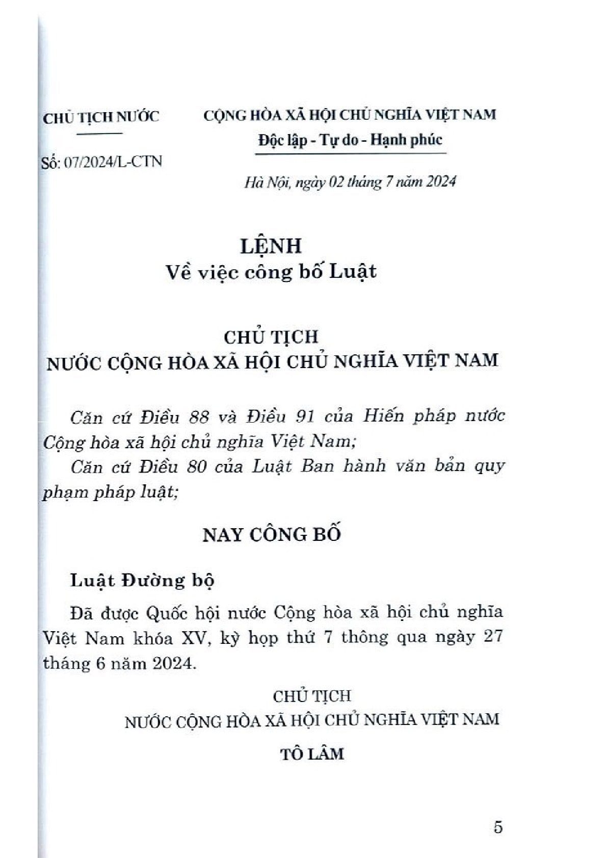Luật Đường Bộ Năm 2024 - Quốc hội (Chính Trị QG) (XB 2024)