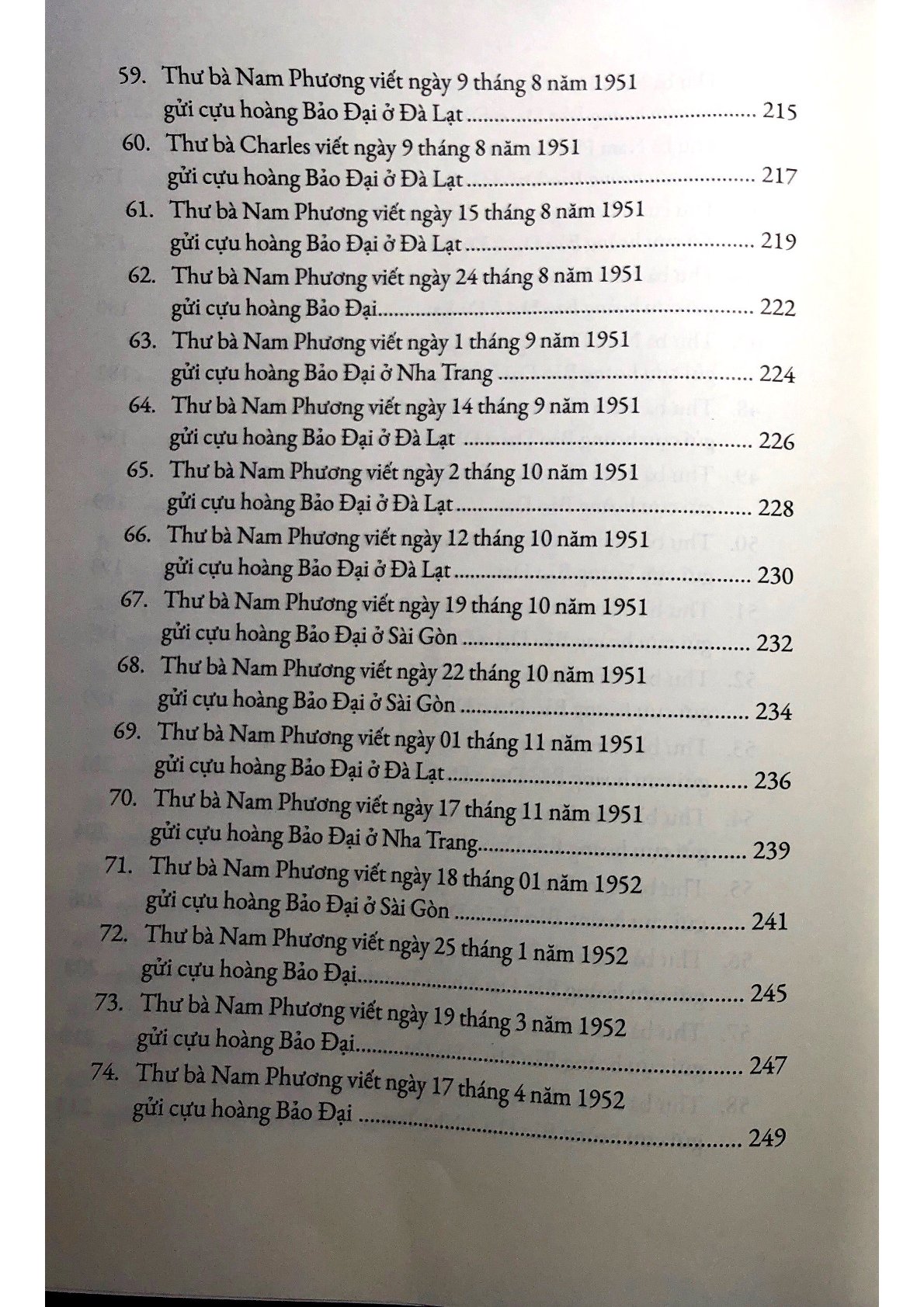 Hoàng Hậu Nam Phương - Qua Một Số Tư Liệu Chưa Công Bố - Phạm Hy Tùng