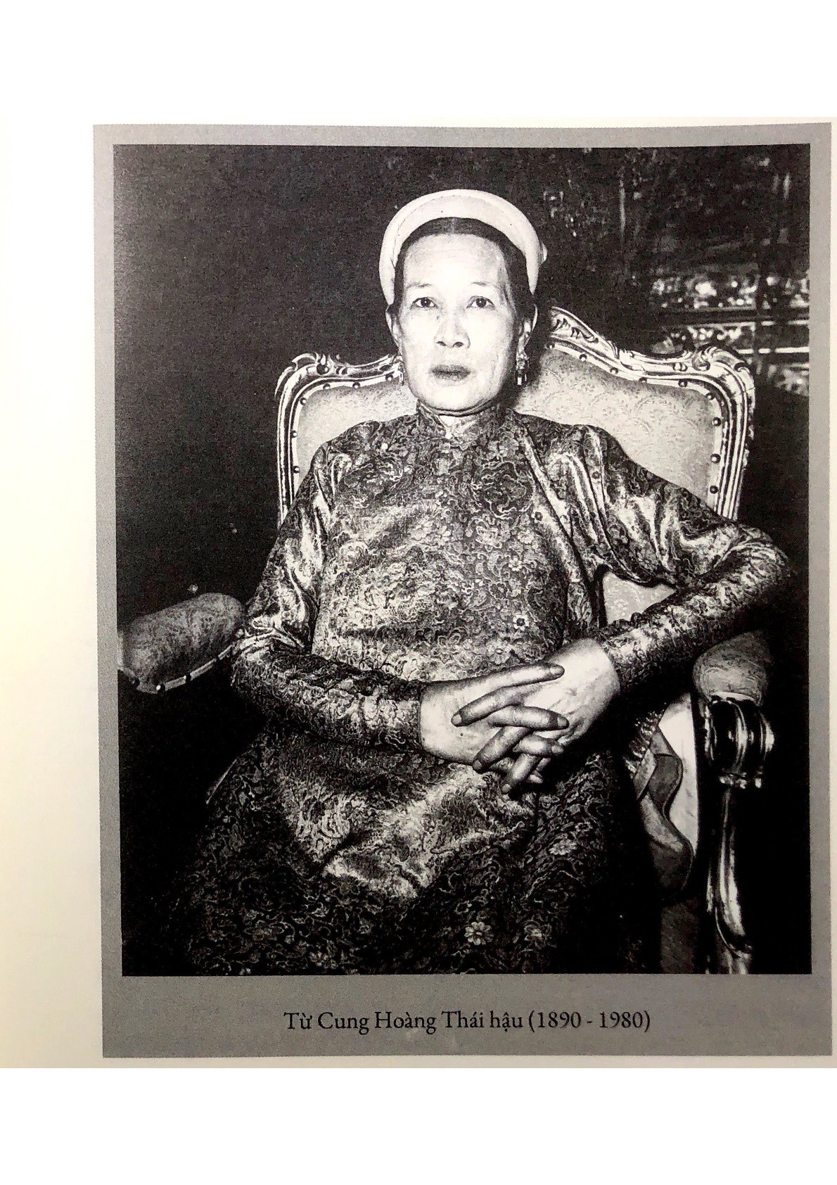 Hoàng Hậu Nam Phương - Qua Một Số Tư Liệu Chưa Công Bố - Phạm Hy Tùng