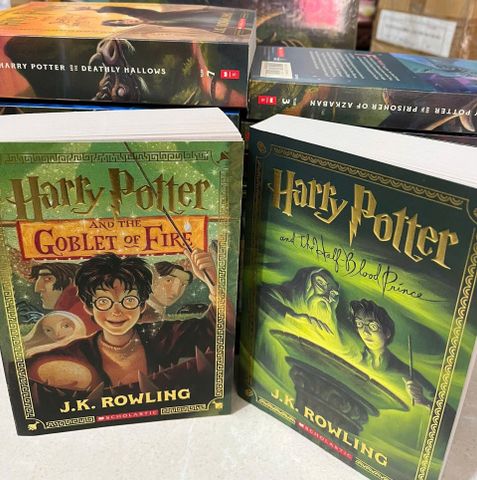  Harry Potter Paperback Box Set (Books 1-7) - J. K. Rowling 