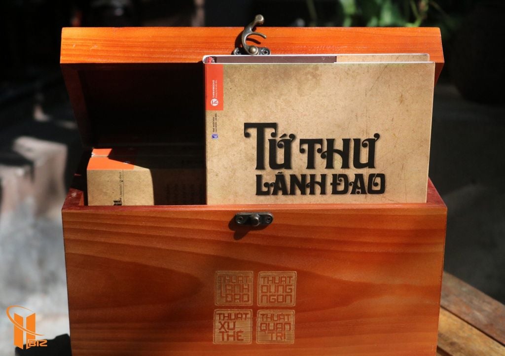  Combo Trọn Bộ 4 Cuốn Tứ Thư Lãnh Đạo- Có Hộp Gỗ Sang Trọng 