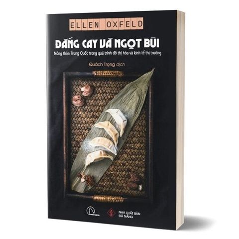  Combo 2 Quyển Câu Chuyện Thoát Nghèo Ở Trung Quốc ( Trung Quốc Thoát Khỏi Bẫy Nghèo Như Thế Nào + Đắng Cay Và Ngọt Bùi ) 