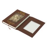  Đi Gặp Mùa Xuân - Hành Trạng Thiền Sư Thích Nhất Hạnh - Ấn Bản Đặc Biệt - Bìa Cứng - Tăng Thân Làng Mai 