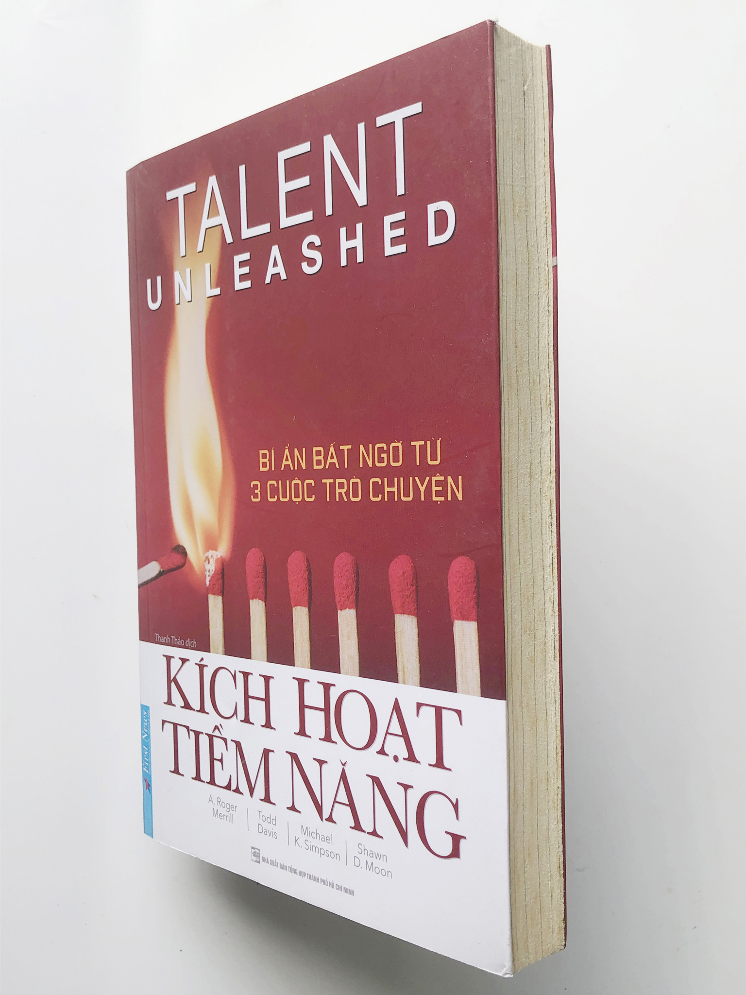 { Trưng Bày } Kích Hoạt Tiềm Năng - Shawn Moon, Todd Davis, Michael Simpson, Roger Merrill