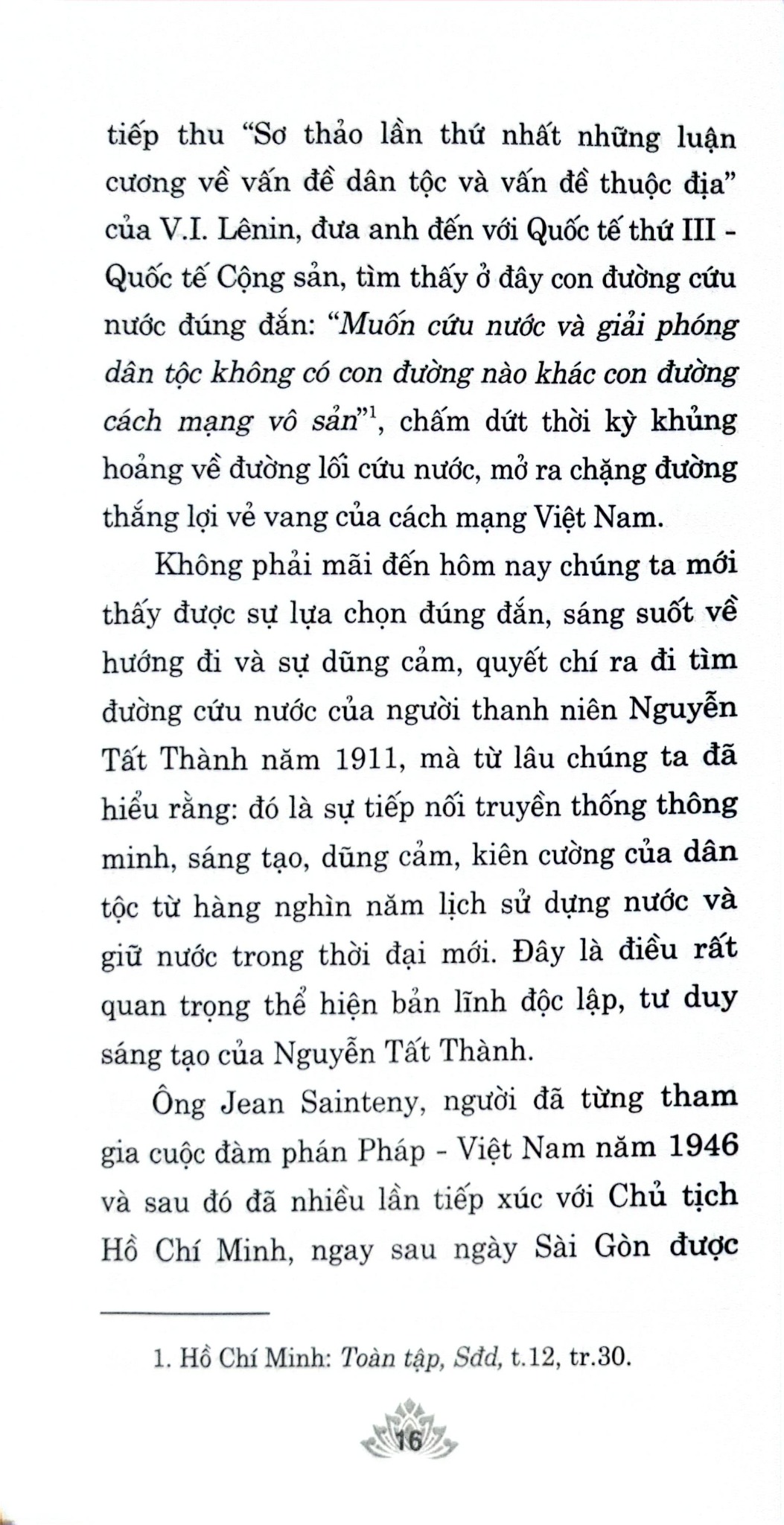 Bông Sen Trắng Giữa Lòng Hà Nội - TS. Chu Đức Tính