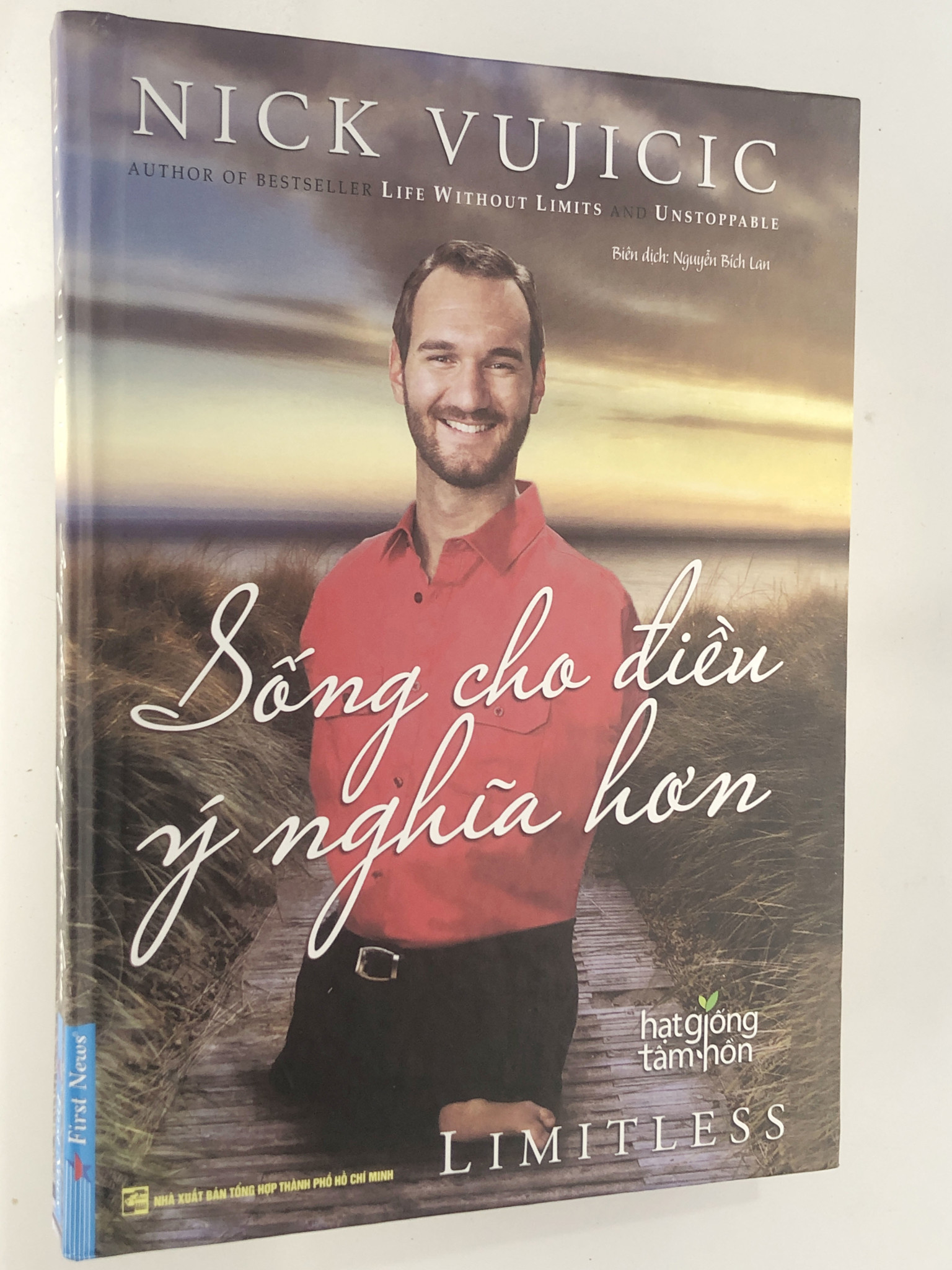 { Trưng Bày } Nick Vujicic - Sống Cho Điều Ý Nghĩa Hơn - Nick Vujicic