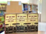  Hồ Chí Minh Qua Hồi Ức Của Những Cựu Tù Chính Trị Côn Đảo - Nhiều Tác Giả 