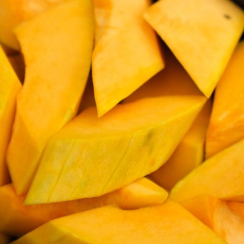  Bí đỏ hữu cơ cắt khối Okitchen 500gr 