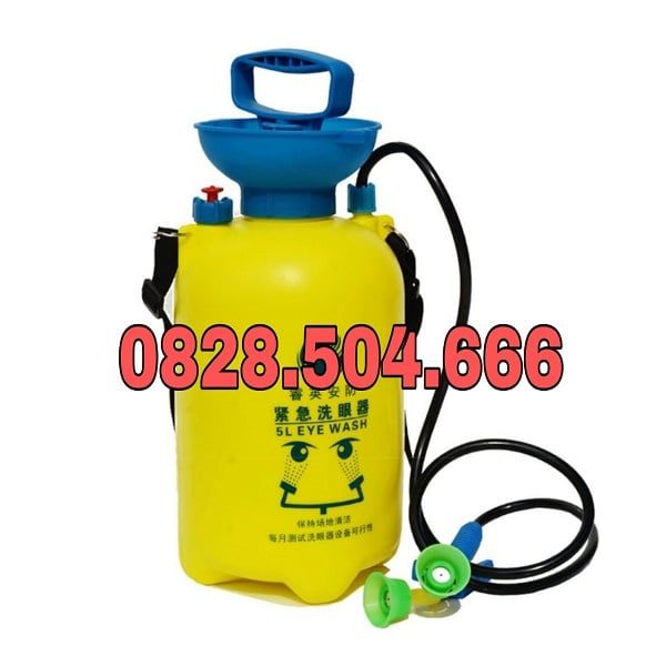 bon-rua-mat-khan-cap-5l