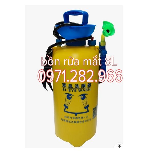 bon-rua-mat-khan-cap-8l