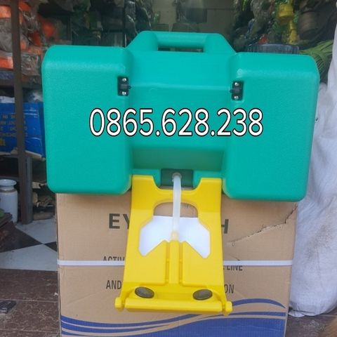 Bồn rửa mắt khẩn cấp