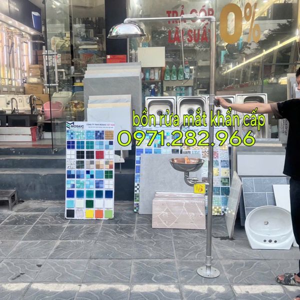 cay-rua-mat-kem-sen-tam-khan-cap