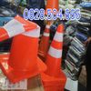 coc-tieu-giao-thong-nhua-deo