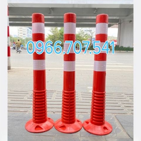 Cọc tiêu trụ nhựa dẻo