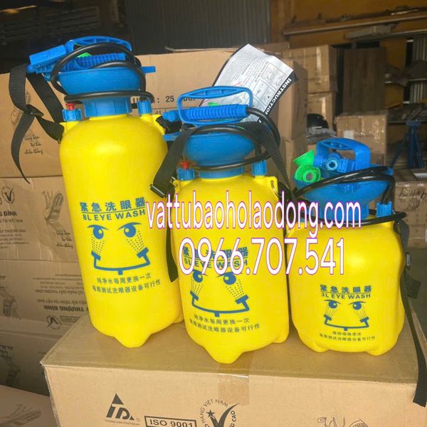 binh-rua-mat-khan-cap-di-dong-3l-5l-8l