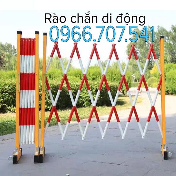 hang-rao-xep-di-dong-co-banh-xe