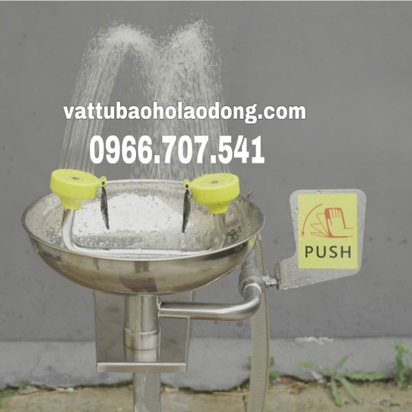 bon-rua-mat-khan-cap-chat-luong