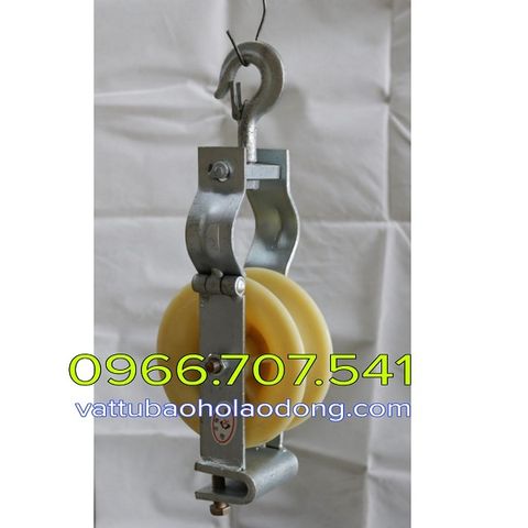 Puly bánh nhựa giá rẻ