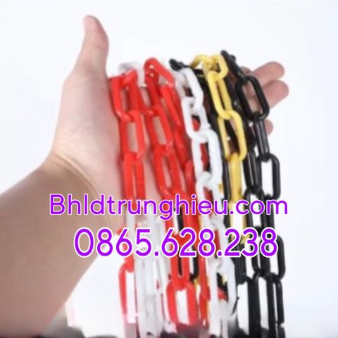 DÂY XÍCH NHỰA GIAO THÔNG