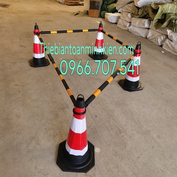 thanh-rao-chan-ket-hop-cot-canh-bao