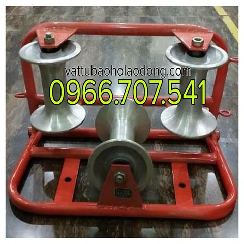 Con lăn kéo cáp vuông bánh nhôm