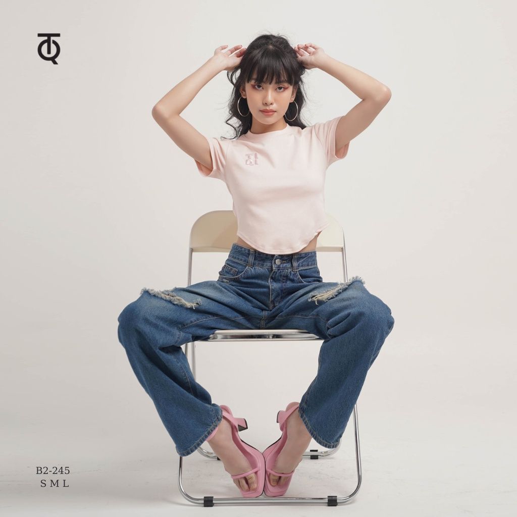  Áo croptop thun thêu logo TiQi Jeans A199 