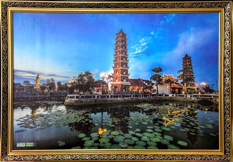 Tranh từ nhựa tái chế CHÙA HOẰNG PHÚC