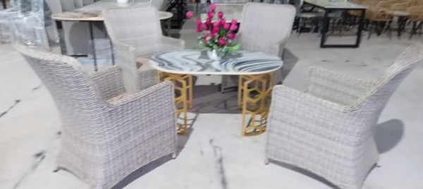 Hình ảnh bộ bàn ghế từ nhựa tái chế Thanh Tùng 2.
