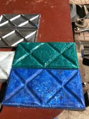 Gạch lát đường nhựa tái chế