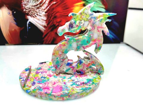 Giá đỡ điện thoại nhựa tái chế Thanh Tùng 2