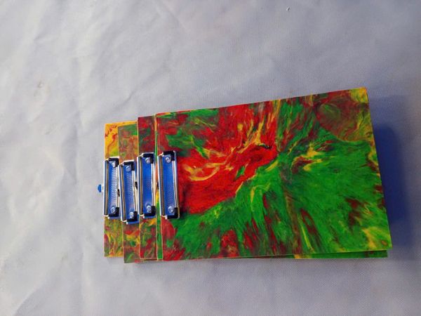 Kẹp giấy văn phòng từ nhựa tái chế 02