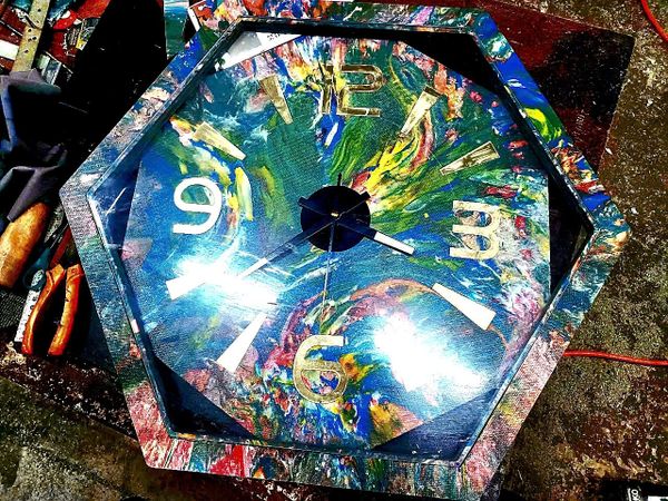 Đồng hồ nhựa tái chế TT2M2