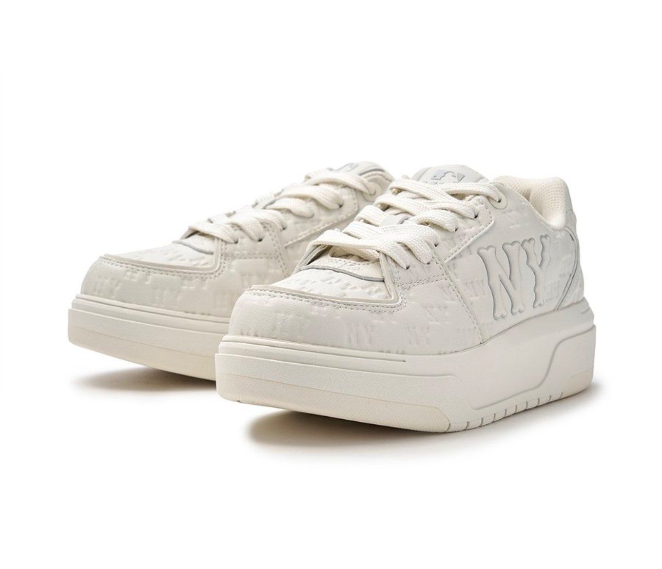 [MLB] Chunky Embo Monogram Coopers Town ★大人気★ Giày Thể Thao MLB Chunky Liner Embo Monogram Coopers Town