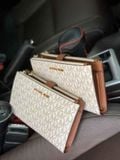  Ví Cầm Tay  Michael Kors MK Jet Set Double Zip Wristlet Màu Trắng 
