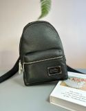  Balo MARC JACOBS Logo Plate Leather Backpack Size M Màu Đen 