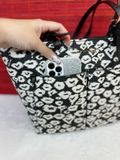  Túi Tote Michael Kors MK Jet Set Medium Double Pocket Tote Tote Bag Màu Đen Hoa Trắng 