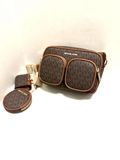 Túi Đeo Chéo Michael Kors MK Jet Set Medium Signature Logo Crossbody Bag with Case for Apple Airpods Pro Màu Nâu Logo 