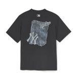  Áo Phông MLB Denimlike Monotive Over Fit T Shirts NEW YORK YANKEES 3ATSM1053-50CGS Màu Đen 