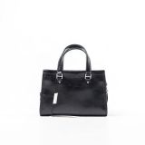  Túi Xách Marc Jacobs Leather Mini Cruiser Eyelet Top Handle Bag Màu Đen 