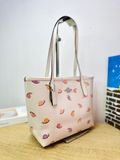  Túi Tote Coach Small City Tote With Snail Print CV269 Màu Trắng Kem 