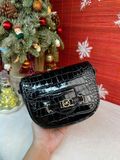  Túi Đeo Chéo Michael Kors MK Reed Small Leather Crossbody Bag Màu Đen Da Sần 