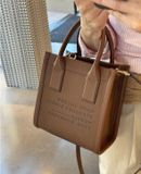  Túi Tote MARC JACOBS Leather Standard Supply Small Tote Màu Nâu 
