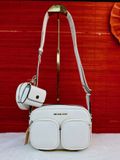  Túi Đeo Chéo Michael Kors MK Jet Set Medium Leather Crossbody Bag with Case for Apple Airpods Pro Màu Trắng 